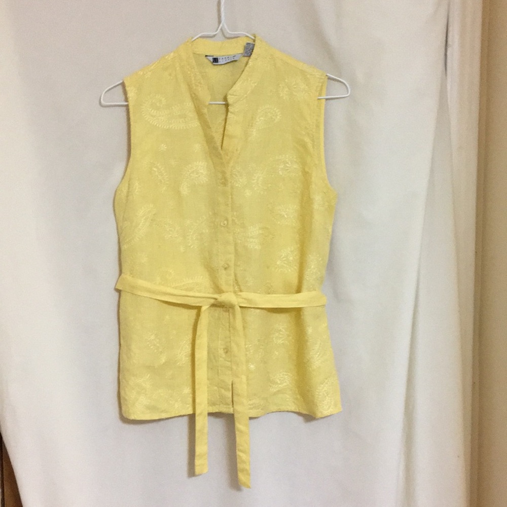 Yellow sleeveless top
